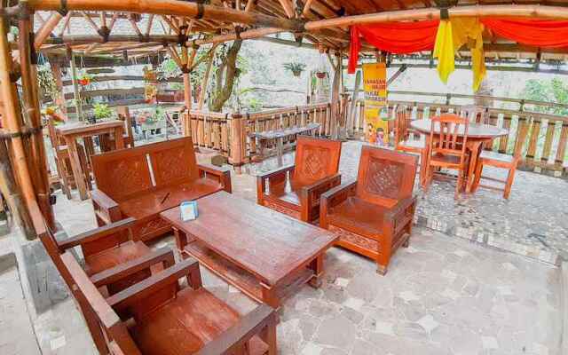 Kopilimo Cafe and Homestay