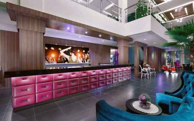 OS Style Hotel