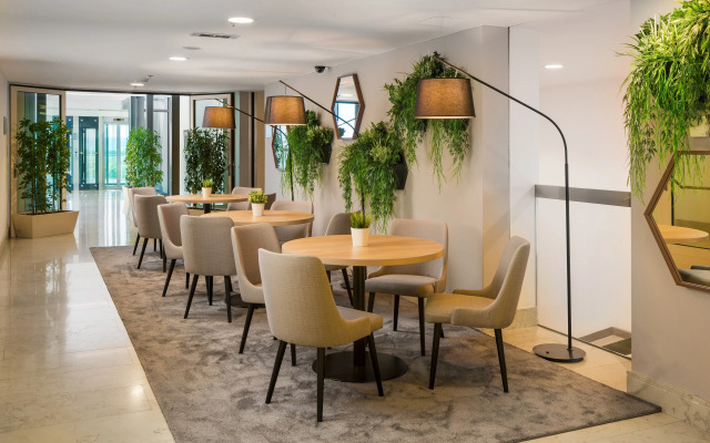 Valamar Lacroma Hotel