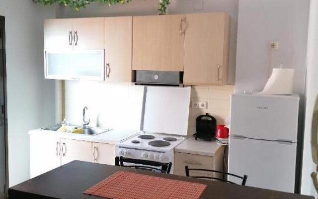 Alexis Apartments