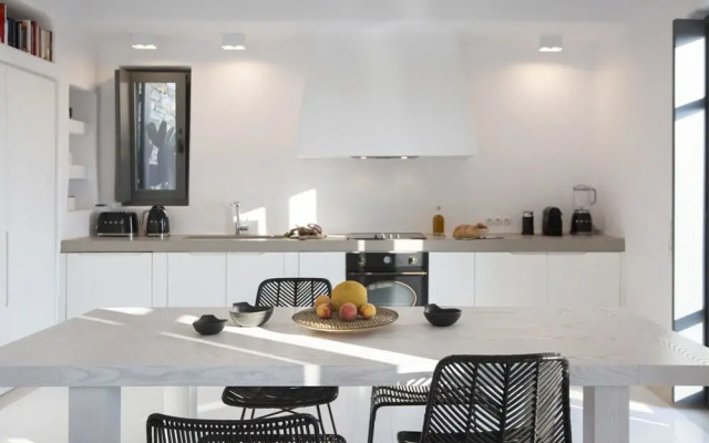 House G Y Kardiani Tinos Cyclades