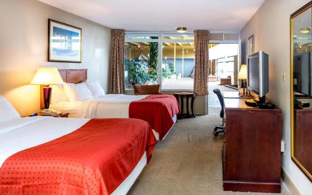 Lighthouse Inn Galilee