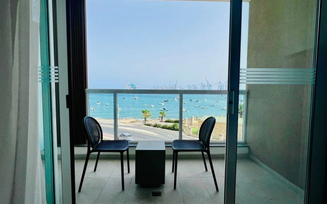 South32 Hotel
