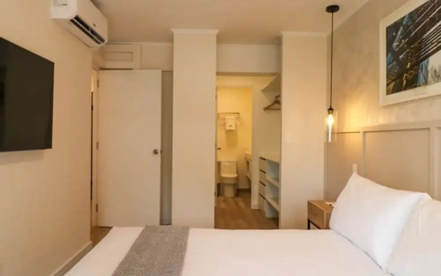 w Fantastic 2BR in the Heart of Barranco
