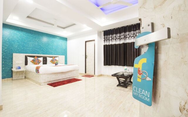 FabHotel Airlift