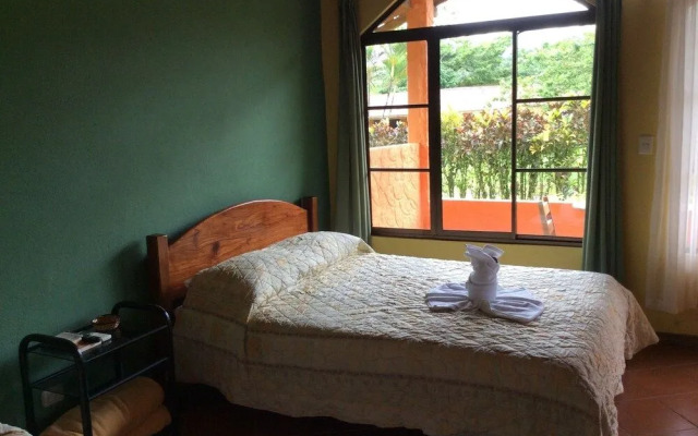 Cabinas Los Guayabos