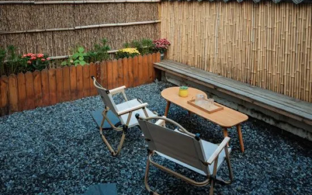 Yuxi Jianting Homestay Hotel