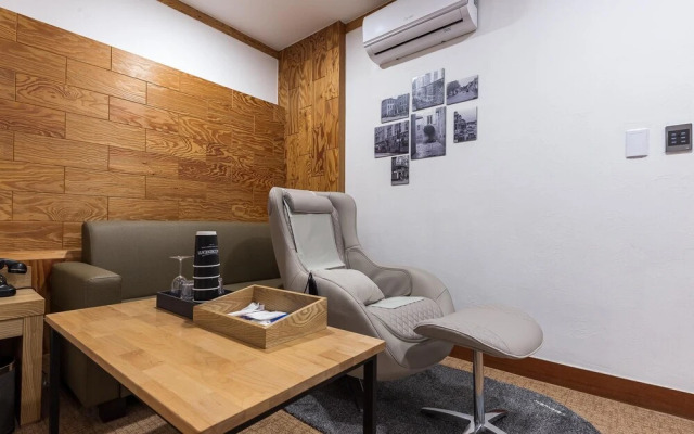 Cheonan Cafe Hotel