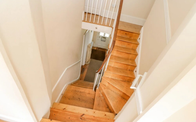 1 Dormer Villas