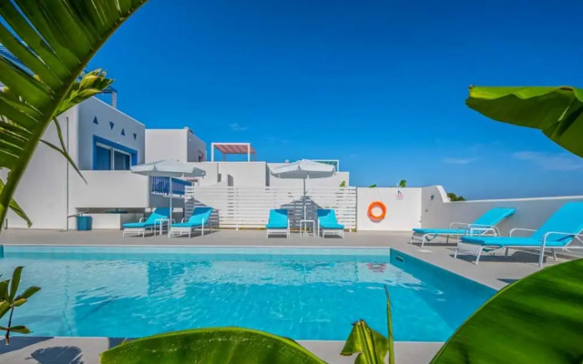 Xenos Villa 6 With a Private Pool Near the sea