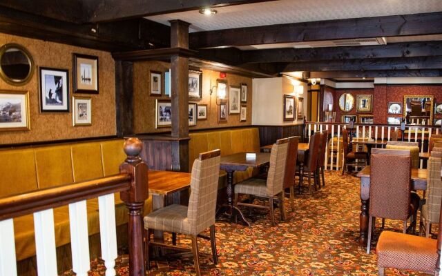 Bridport Arms Hotel