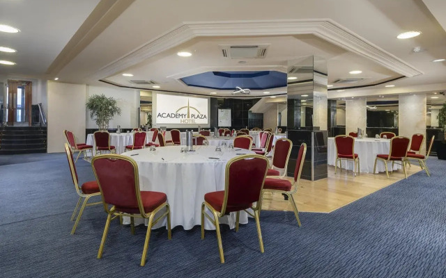 Academy Plaza Hotel
