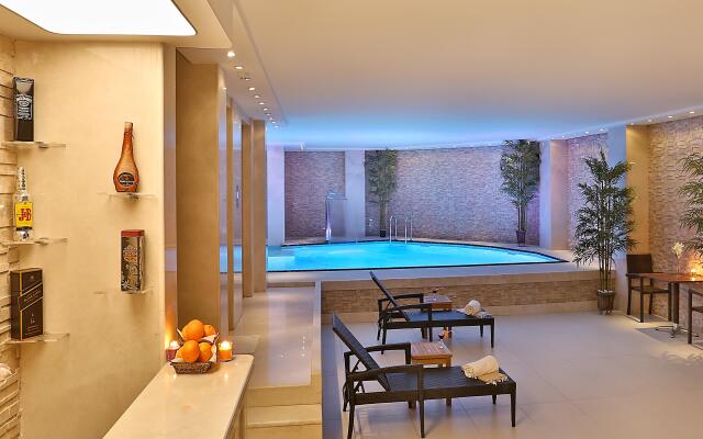 Grand Madrid Hotel