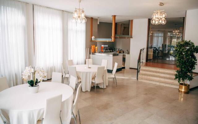 Hotel Villa Angela