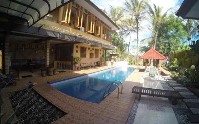Villa Alifa