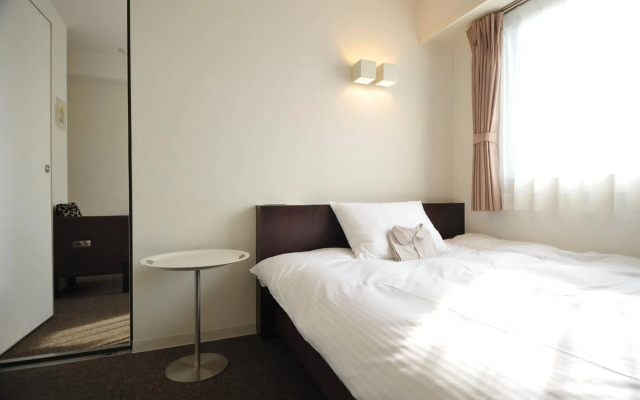 7 Days Hotel Plus