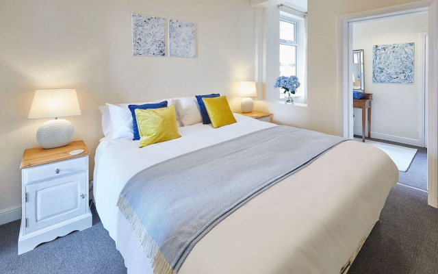 Host Stay Rockpool