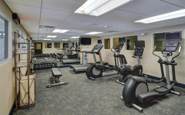 SpringHill Suites Dallas NW Highway at Stemmons/I-35E