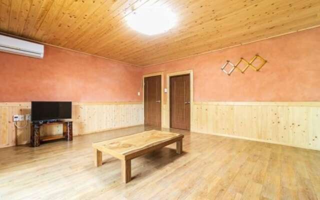 Gyeongju Cypress Pension