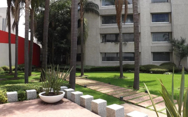 Royal Pedregal Hotel