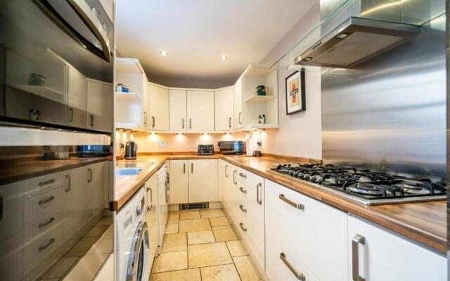 76 Nunnery Lane