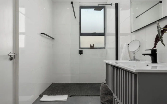 Adderley Terraces K03