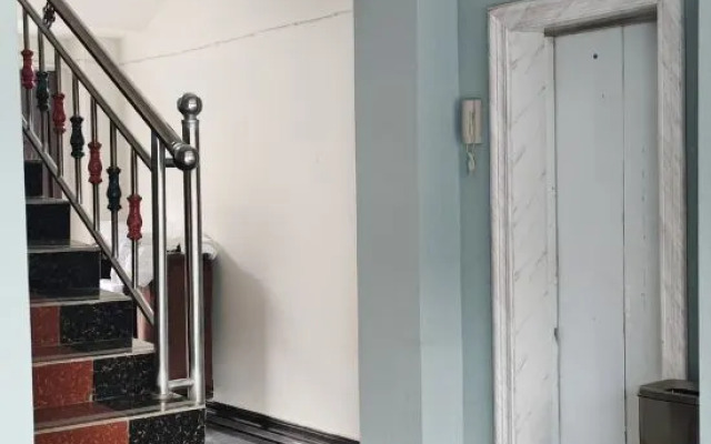 Batang Jingyue Hotel