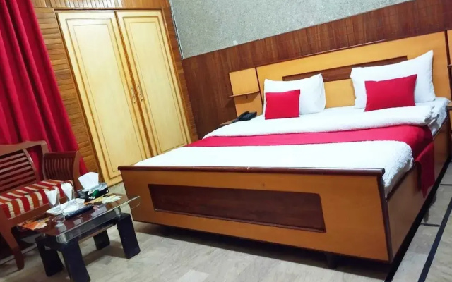 Karachi Motel