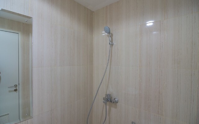 RedDoorz Apartment @ Sentul Tower