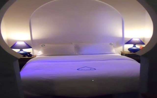 Riad CharCam - Adults Only