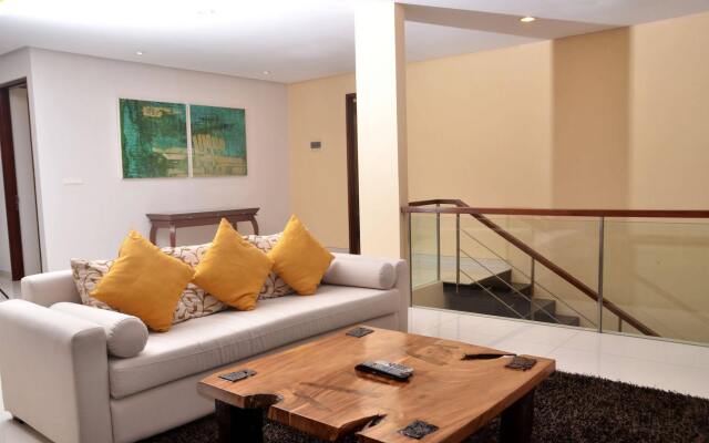 Asri Villa 5 Bedroom with a Private Pool