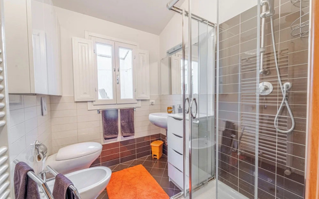 Mamo Florence - Mosse Bridge Apartment