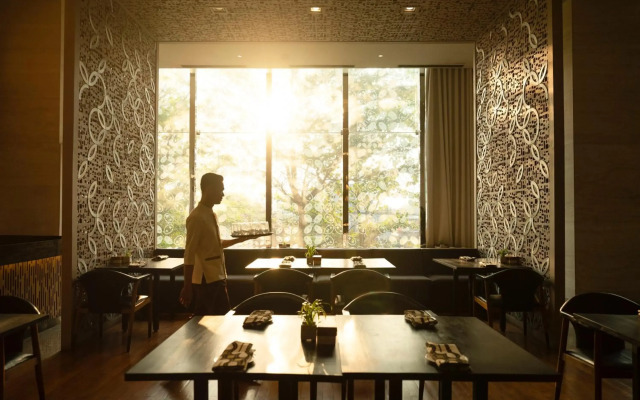 Alila Solo, Java