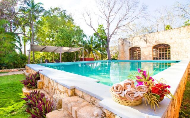 HACIENDA HISTÓRICA Blanca Flor Del Siglo XVI