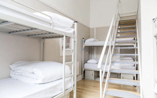 Gardiner House Hostel