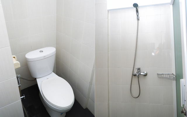 Super OYO 389 Sky Guesthouse