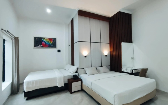 Chevilly Resort and Camp