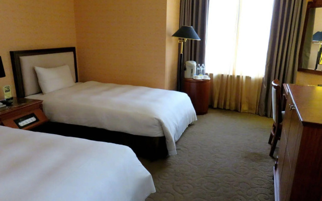 Crystal Plaza Hotel Kaohsiung
