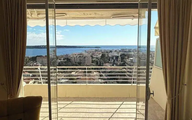Flat -2bdr/4p - SEA View
