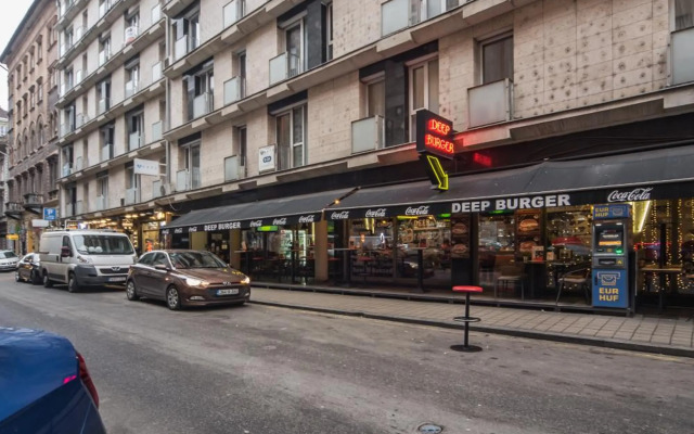 Akácfa 413 Luxury AirCon Center Apartment