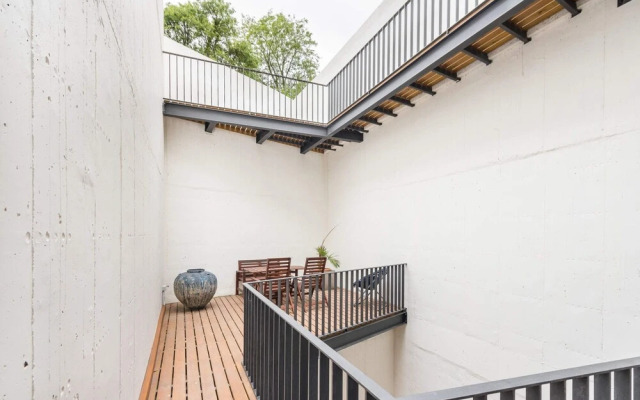 Guestready - A Moment in Time 1