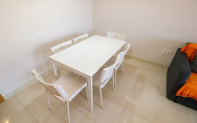 Espectacular residencial en 2ª linea Piscina/Tenis