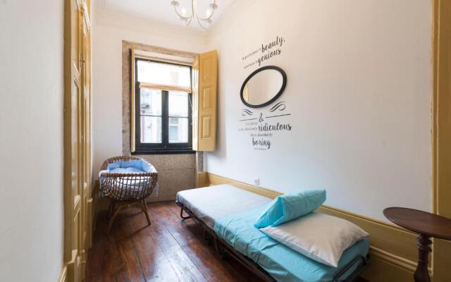 Bmyguest - 156 Trindade House & Terrace