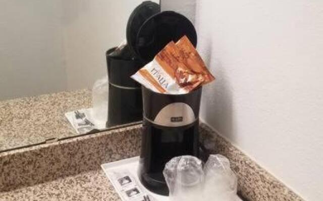 OSU 2 Queens Private Hotel 136 Booking