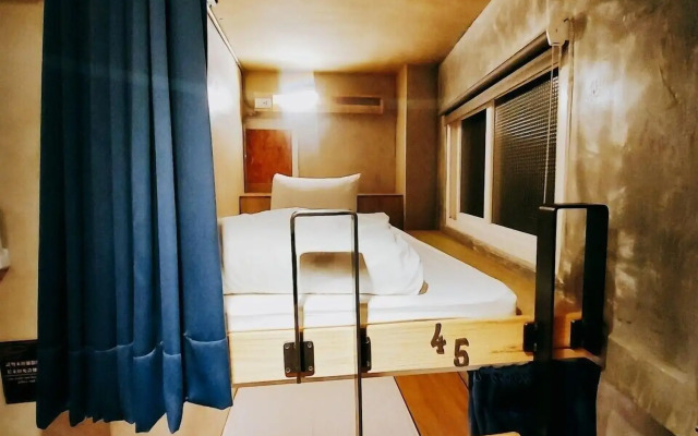 PH Hostel