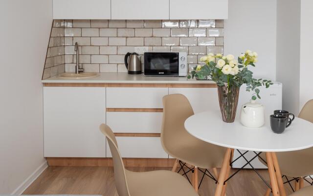 ApartHause на переулке Полимерный 13