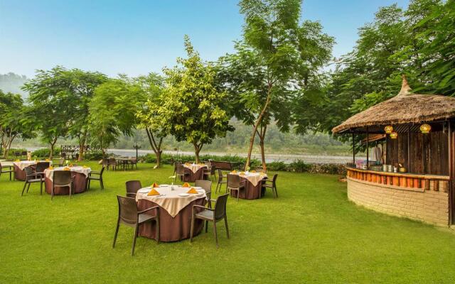 The Riverview Retreat Corbett by Leisure Hotels