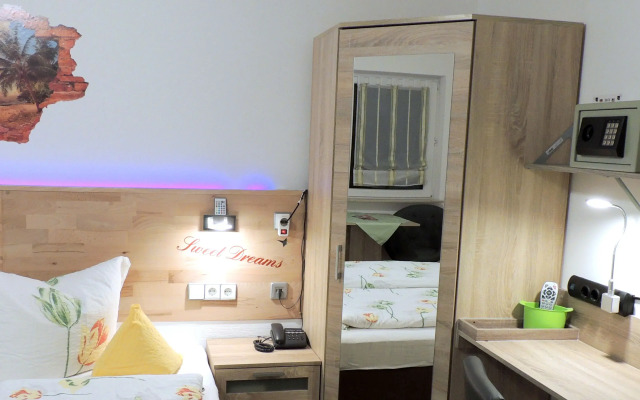 Hotel Garni 4U