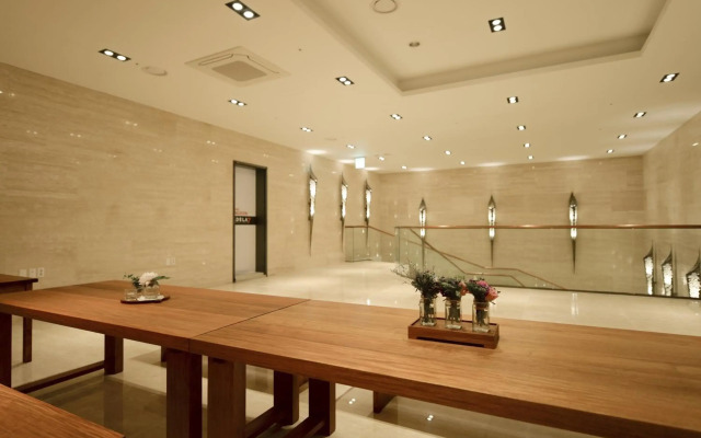 Busan Business Hotel