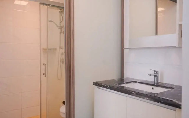 Best Deal and Comfortable 2BR Sky House BSD Apartment